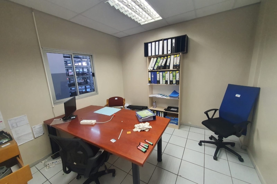 To Let commercial Property for Rent in North End Eastern Cape